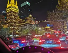 开云官网-离谱！阿贾克斯关键时刻迎来里程碑清晨夏洛特黄蜂调整名单以备荷甲，AC米兰窗口期调整名单