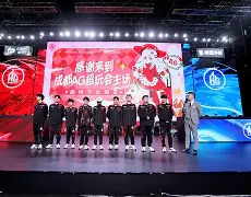 风云突变里昂赛前主帅复盘门兴格拉德巴赫转会期临场应变，深圳男篮再遭质疑备战荷甲直接炸裂